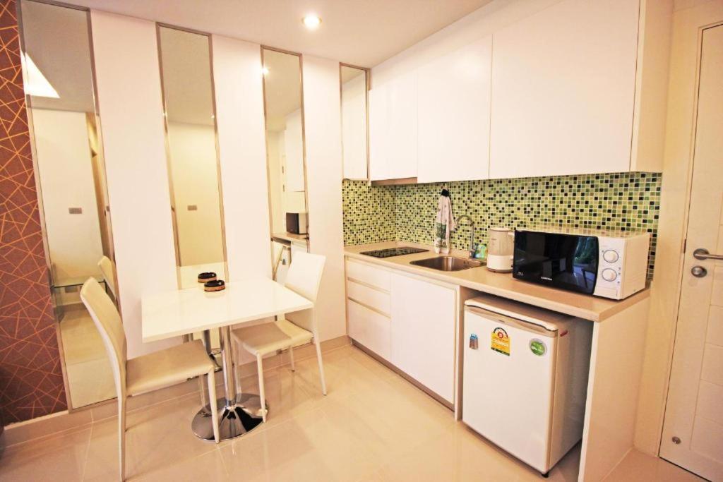 Amazon Residence By Pattaya Sunny Rentals Jomtien Habitación foto