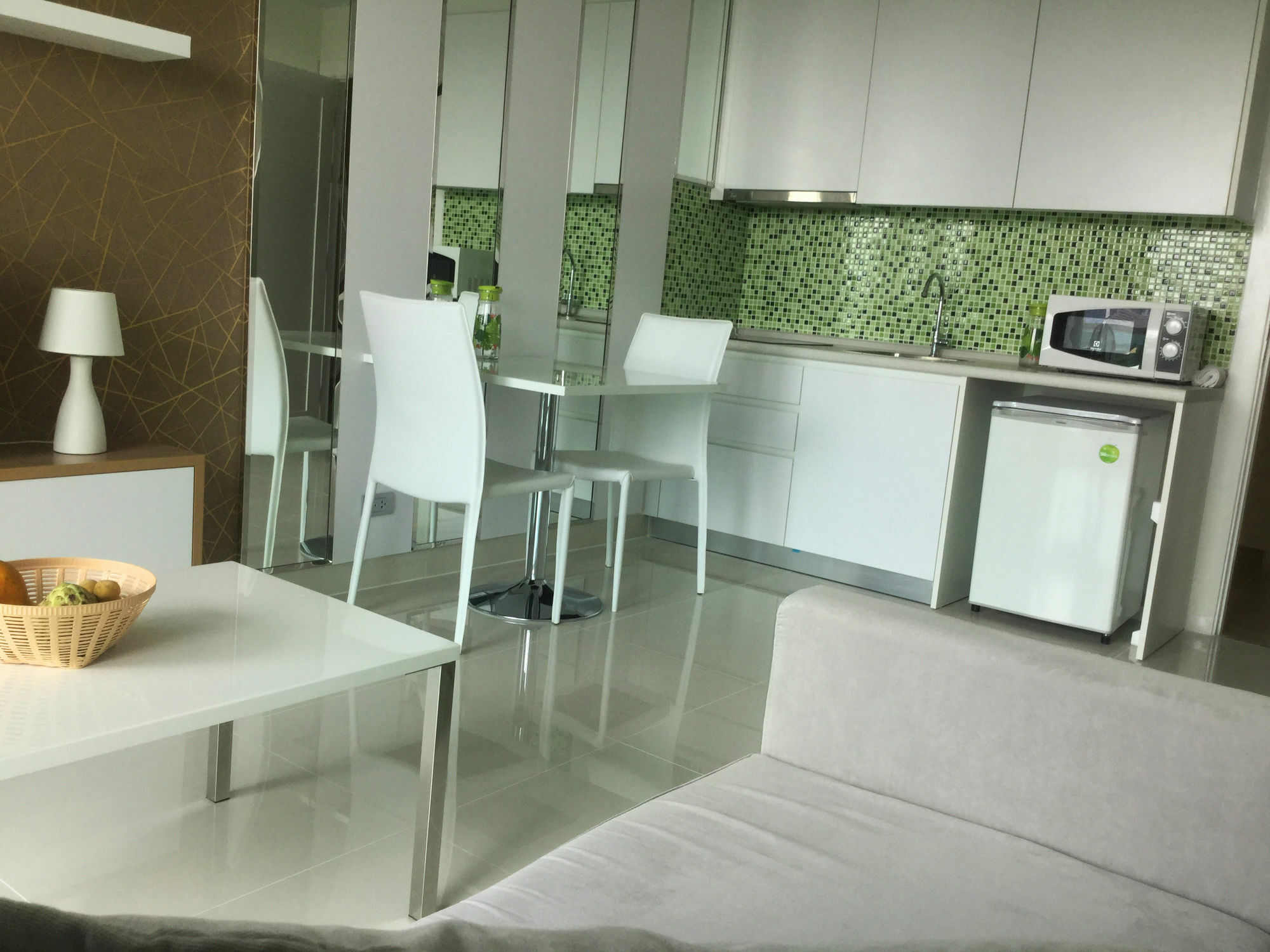 Amazon Residence By Pattaya Sunny Rentals Jomtien Exterior foto