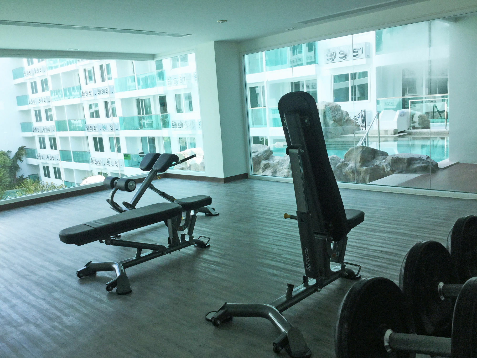 Amazon Residence By Pattaya Sunny Rentals Jomtien Exterior foto