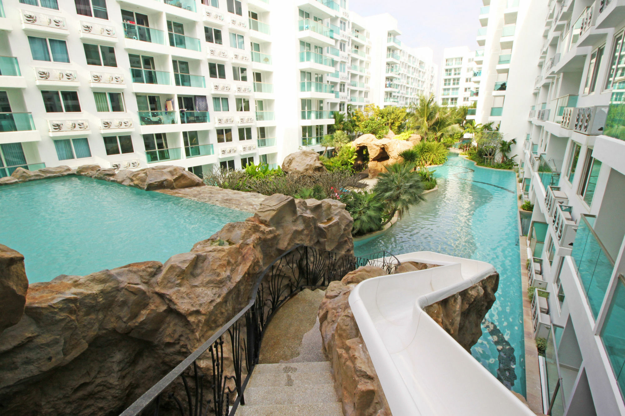 Amazon Residence By Pattaya Sunny Rentals Jomtien Exterior foto