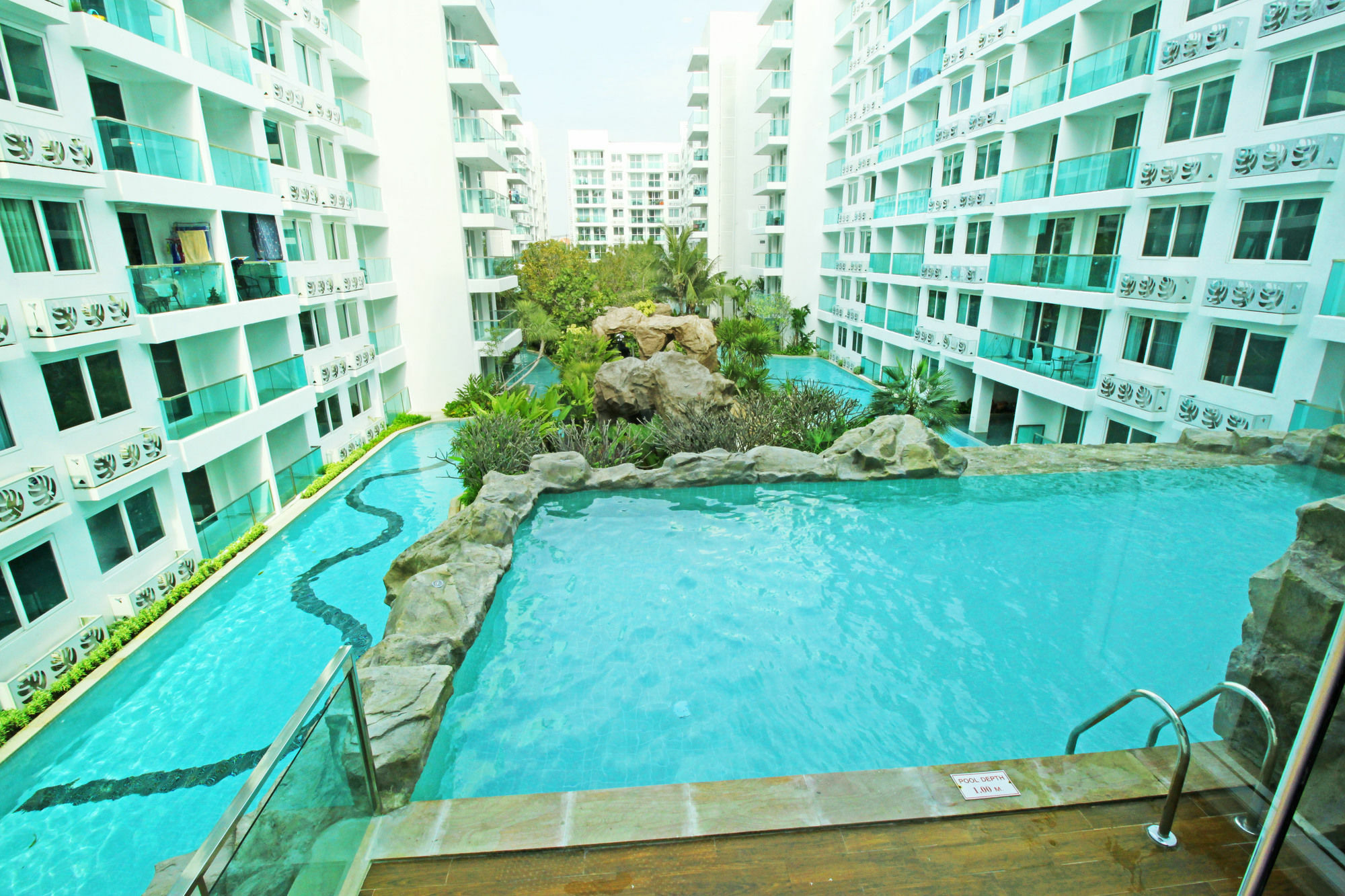 Amazon Residence By Pattaya Sunny Rentals Jomtien Exterior foto